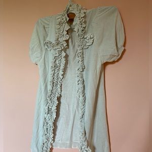 BCBG top in off-white